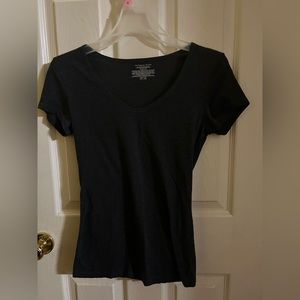 victoria secret black basic t shirt